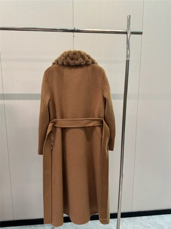 Maxmara mid-length cashmere coat